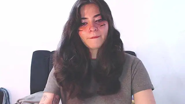 Snapshot of Annagoth_ chatting on July 2026 11:20:01 PM Annagoth online show from July 2026 11:20:01 PM