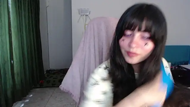 Snapshot of Annagoth_ chatting on August 2026 10:33:02 PM Annagoth online show from August 2026 10:33:02 PM