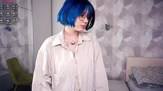 KellePourier online show from November 2025 06:50:02 PM