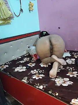 CUTE-GIRL-1 online show from July 2026 09:44:01 AM