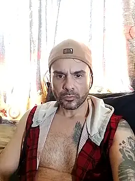 Snapshot of Marinjoe chatting on January 2026 07:37:02 PM Marinjoe online show from January 2026 07:37:02 PM