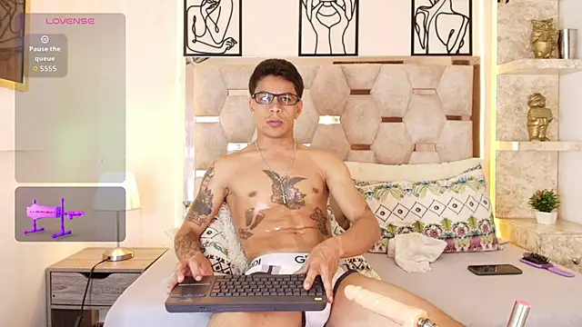 Andrew Haalls online show from February 2026 08:34:01 PM