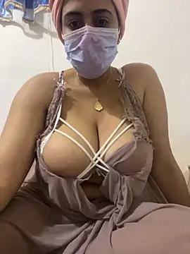 WildNour online show from November 2025 11:53:01 PM