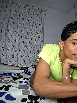 Alex Sweeting online show from December 2025 02:30:01 AM