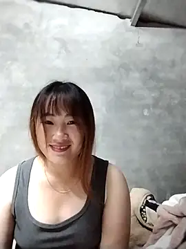 emini-xx online show from November 2025 07:30:02 AM