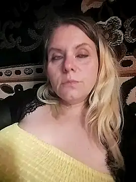 Lana-murr online show from December 2025 08:01:01 AM