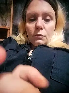 Lana-murr online show from December 2025 06:56:02 PM