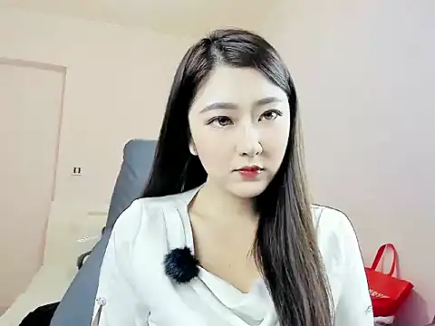 Snapshot of wanre521 chatting on October 2025 12:39:02 PM wanre521 online show from October 2025 12:39:02 PM