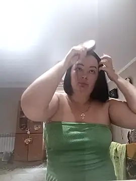 Snapshot of Sunny_Isles_Beach chatting on November 2025 06:13:01 AM Sunny Isles Beach online show from November 2025 06:13:01 AM