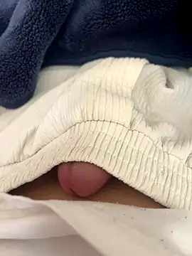 Snapshot of dehsetsikcii chatting on November 2025 10:43:02 AM dehsetsikcii online show from November 2025 10:43:02 AM