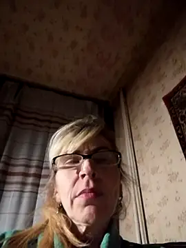 Georgette466 online show from December 2025 02:33:02 PM