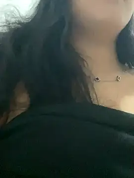 Snapshot of morenahhwy chatting on November 2025 04:23:02 AM morenahhwy online show from November 2025 04:23:02 AM