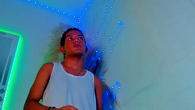 Snapshot of wild_best chatting on November 2025 07:57:02 PM wild best online show from November 2025 07:57:02 PM