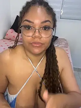 Snapshot of Karenjobs chatting on October 2025 03:25:01 PM Karenjobs online show from October 2025 03:25:01 PM