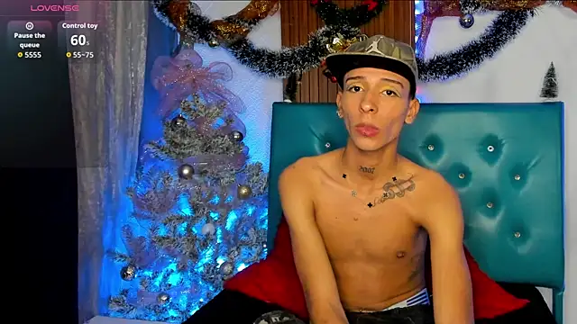 Max Steell online show from November 2025 03:39:01 AM