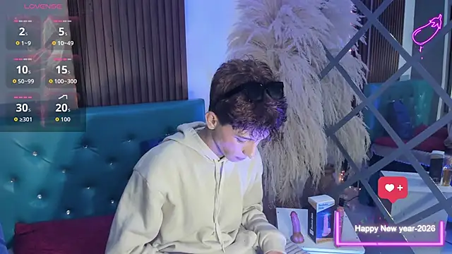 Max Steell online show from January 2026 03:21:01 AM