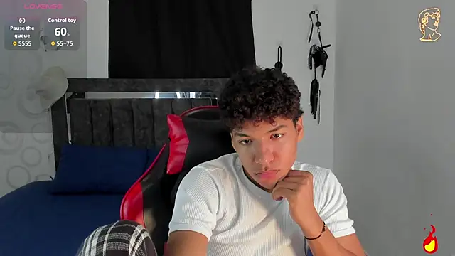 Maximiliano Khalil online show from February 2026 07:30:02 PM