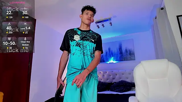 KamiSuarez online show from February 2026 06:28:01 PM