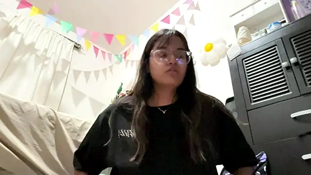 Snapshot of SolcitaThiccc chatting on November 2025 02:55:02 AM SolcitaThiccc online show from November 2025 02:55:02 AM