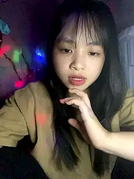 Snapshot of Tina-Marie chatting on November 2025 04:42:01 PM Tina-Marie online show from November 2025 04:42:01 PM