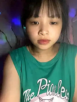 Snapshot of Tina-Marie chatting on November 2025 04:06:01 PM Tina-Marie online show from November 2025 04:06:01 PM