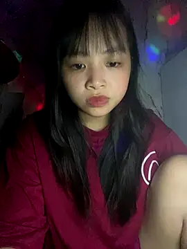 Snapshot of Tina-Marie chatting on November 2025 04:36:01 PM Tina-Marie online show from November 2025 04:36:01 PM