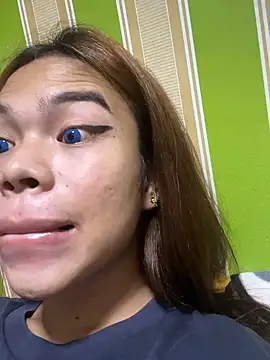 kierra fox online show from November 2025 11:47:01 AM