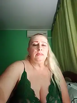 Esenia505 online show from October 2025 04:19:01 PM