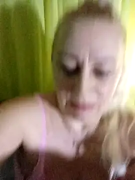 Esenia505 online show from February 2026 04:30:01 AM