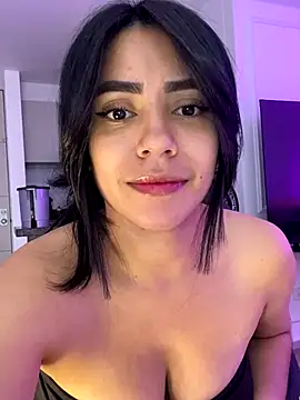 Sara-215 online show from November 2025 04:21:01 AM