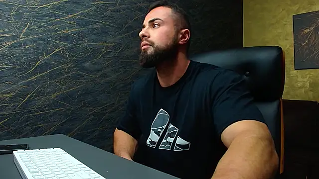 HayesWood online show from November 2025 05:50:02 AM