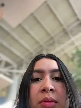 Vickybon online show from November 2025 08:07:01 PM