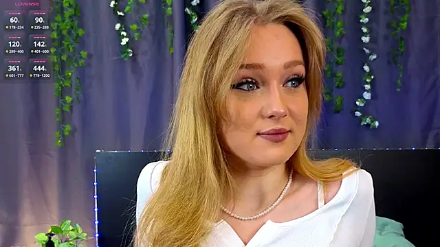 VanessaLightDiamond online show from November 2025 04:34:02 AM