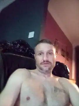 Snapshot of Caliguy36 chatting on October 2025 09:17:02 PM Caliguy36 online show from October 2025 09:17:02 PM