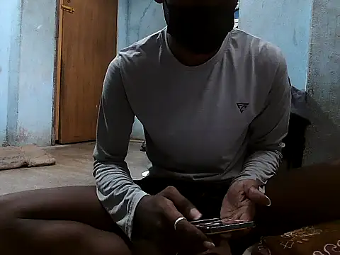 Snapshot of cutty_abi_ chatting on November 2025 03:24:01 PM cutty abi  online show from November 2025 03:24:01 PM