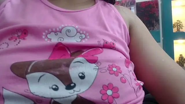 gygyfox online show from December 2025 11:09:02 PM