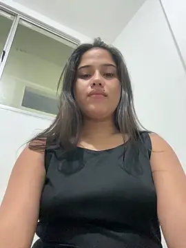 MARIILYNXGXX1 online show from November 2025 04:23:02 AM