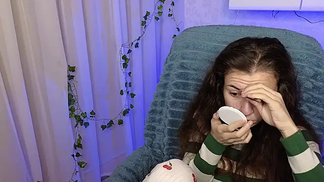 Ulyanix online show from November 2025 04:56:01 AM