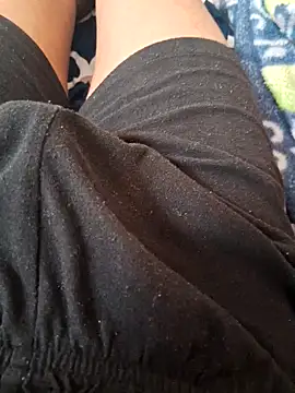 Snapshot of Healthy18 chatting on November 2025 03:39:01 AM Healthy18 online show from November 2025 03:39:01 AM