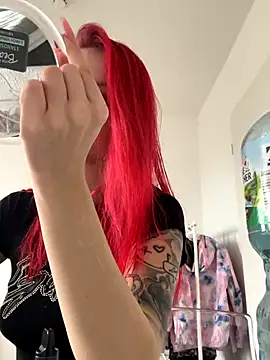 Snapshot of kimkatyrides chatting on November 2025 08:35:01 AM kimkatyrides online show from November 2025 08:35:01 AM