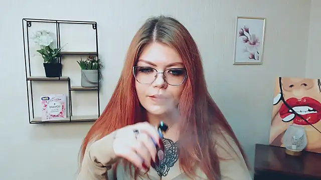 Snapshot of Lina_ri_ chatting on November 2025 12:18:02 PM Lina ri online show from November 2025 12:18:02 PM