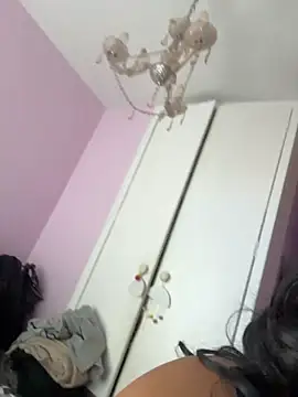 Snapshot of kennedylorel chatting on November 2025 01:22:02 PM kennedylorel online show from November 2025 01:22:02 PM