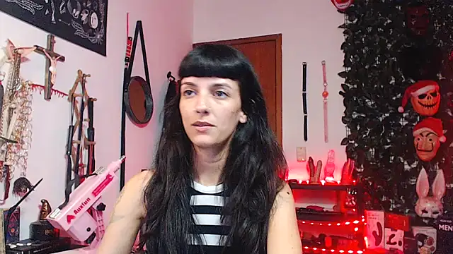 CarrieBurton online show from November 2025 04:07:02 PM