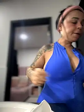 Natural BIGASS Nina online show from November 2025 10:05:01 AM