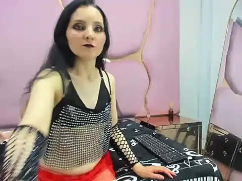 Morticia Black online show from November 2025 07:35:01 PM