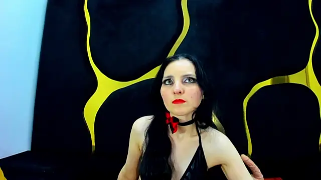 Morticia Black online show from December 2025 09:52:02 PM