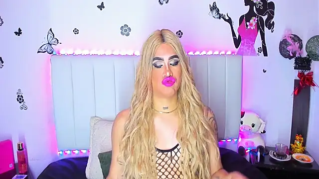 melani ferraraa  online show from February 2026 03:35:02 AM