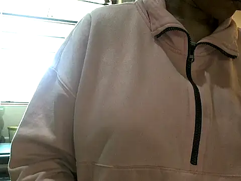 NewBeginnings8 online show from November 2025 06:03:02 AM