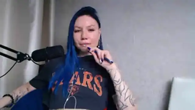 Snapshot of FatalFlirt chatting on October 2025 12:06:01 PM FatalFlirt online show from October 2025 12:06:01 PM