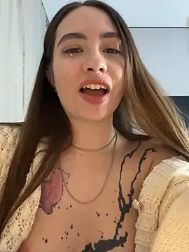  Elizabeth Brown online show from November 2025 10:25:01 PM